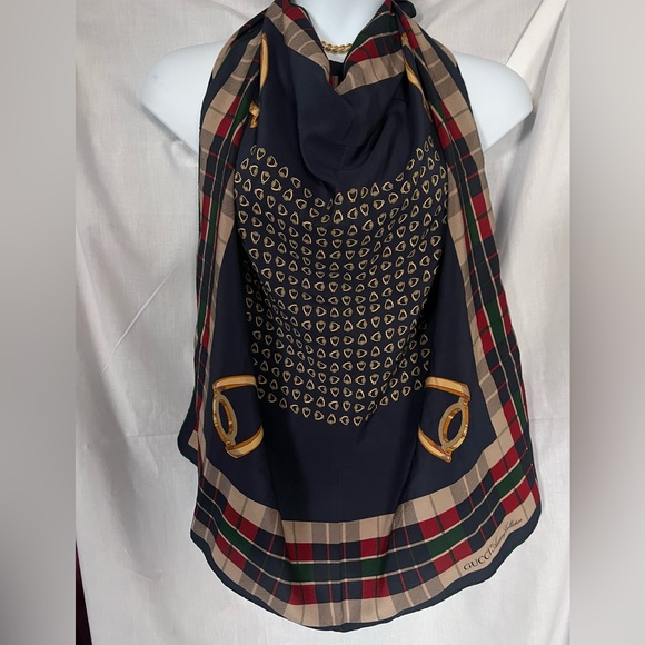 Gucci Silk Scarf. Trophy π print. NWOT - Picture 4 of 4